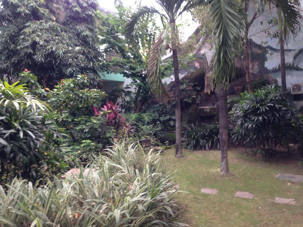 Global Inn Keluarga Sedati Exterior foto