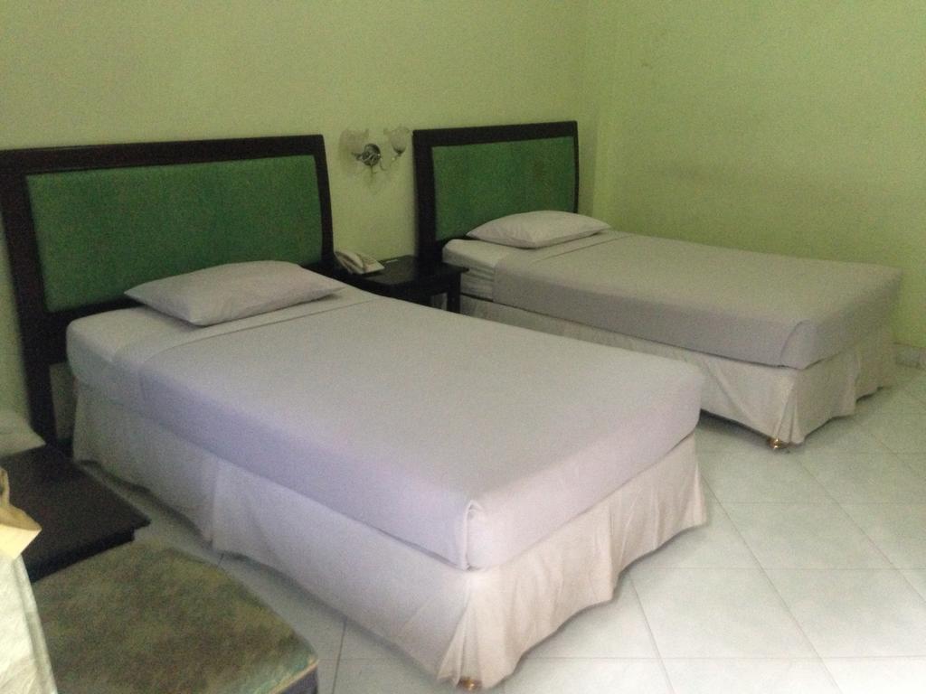 Global Inn Keluarga Sedati Habitación foto